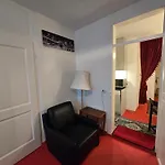 Great Double In Old Town Lägenhet Bern