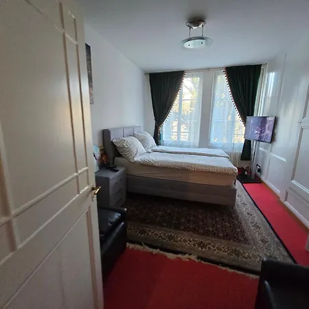 Great Double In Old Town *